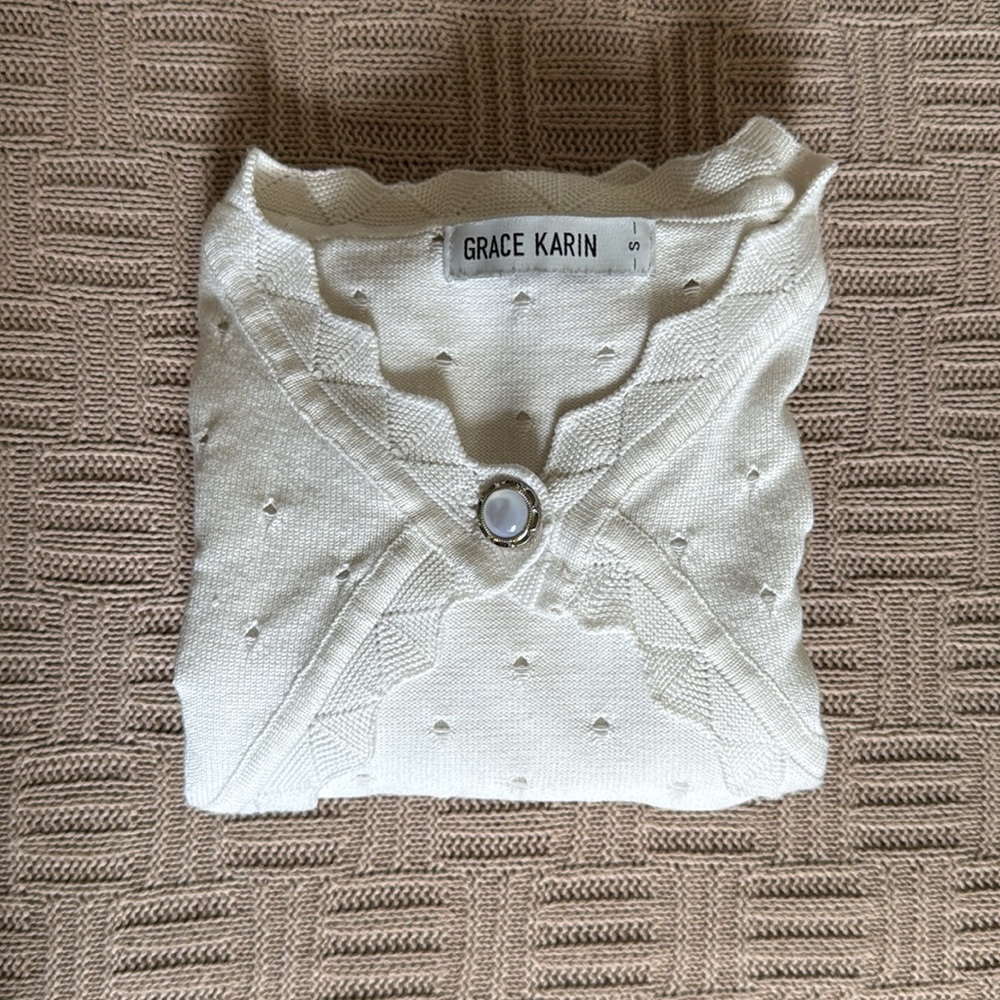 White Scalloped Cardigan Girls - Picture 9 of 9